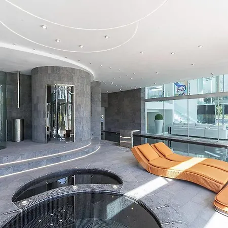Stylish With Indoor Pool * Cannes